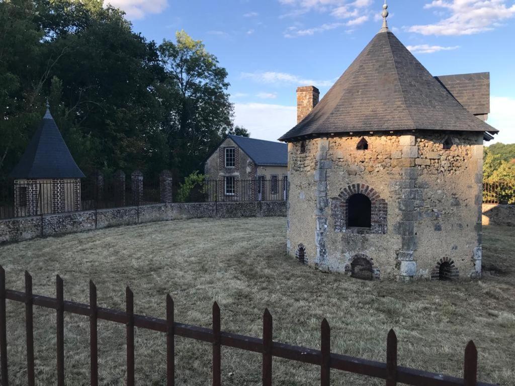 Вилла Domaine De La Vaudouriere Lunay Экстерьер фото